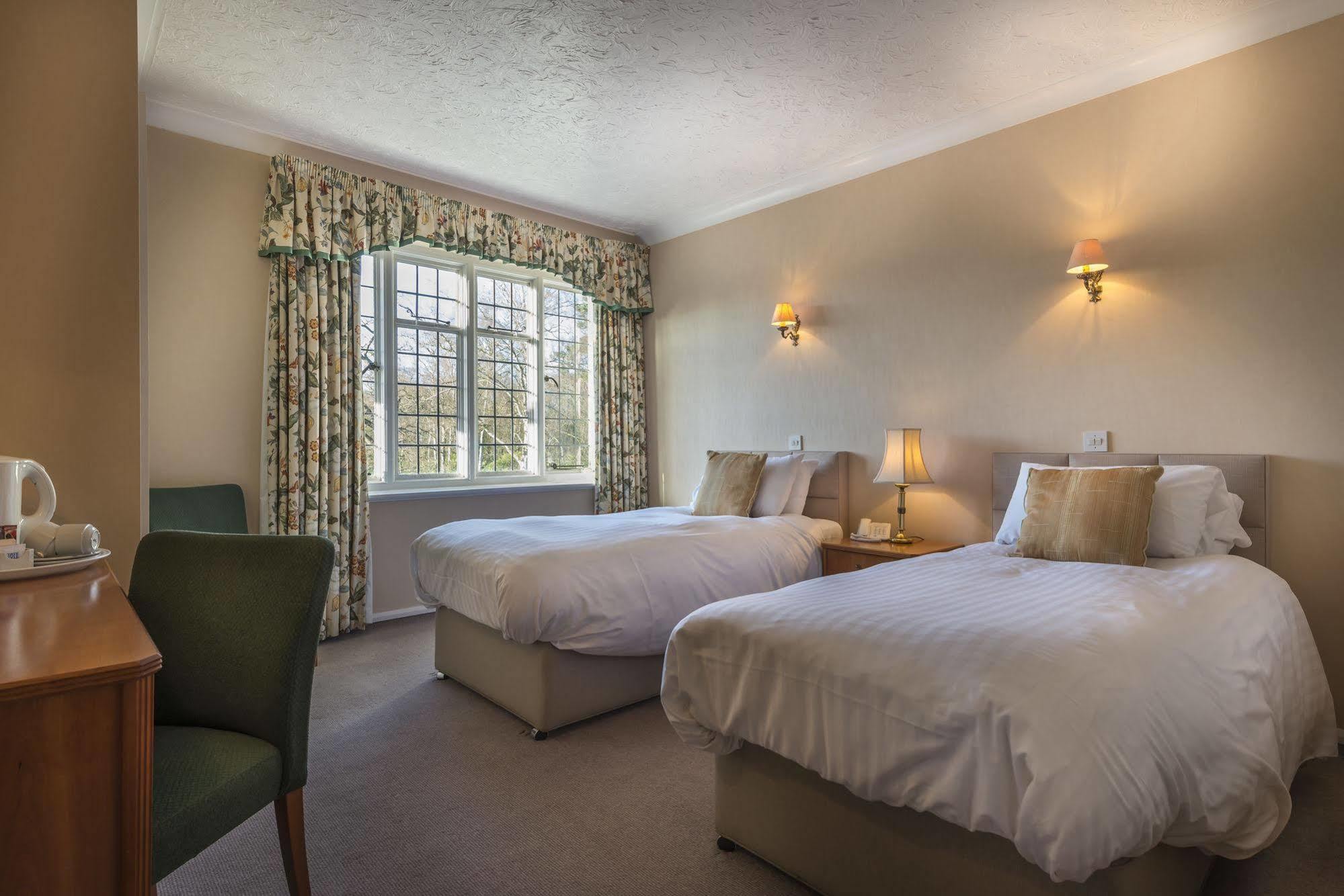 Petwood Hotel Woodhall Spa Ngoại thất bức ảnh